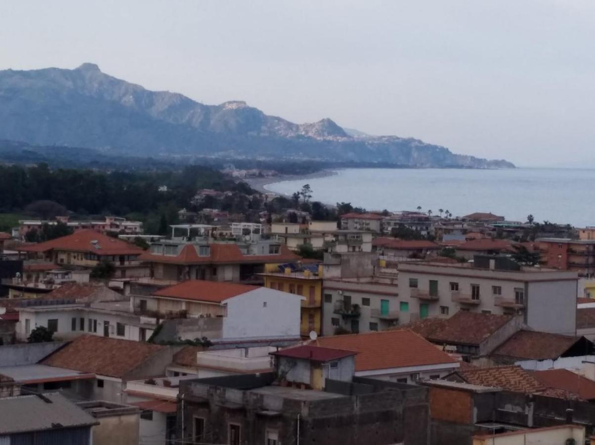Casa Donna Rosaria Tra Etna E Taormina Appartement Riposto Buitenkant foto