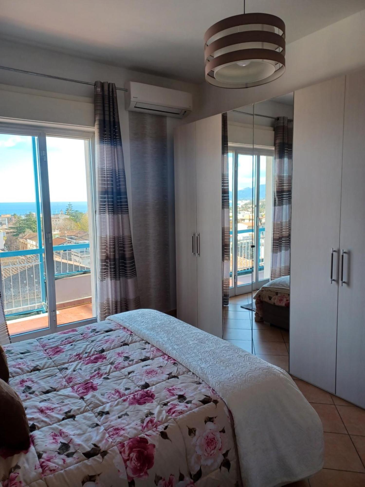 Casa Donna Rosaria Tra Etna E Taormina Appartement Riposto Buitenkant foto