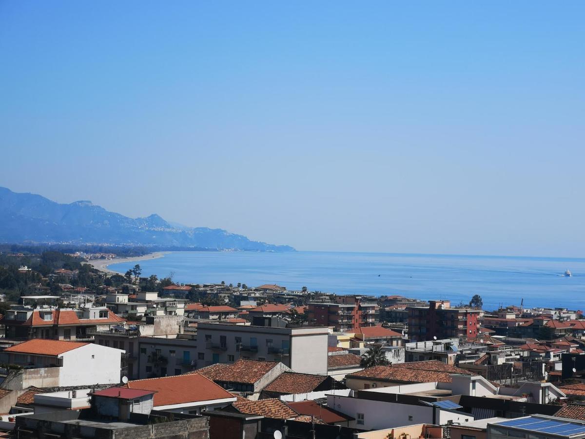Casa Donna Rosaria Tra Etna E Taormina Appartement Riposto Buitenkant foto